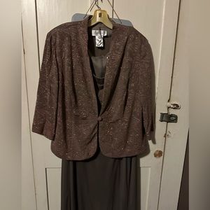 Mother of the bride/groom dress with coat